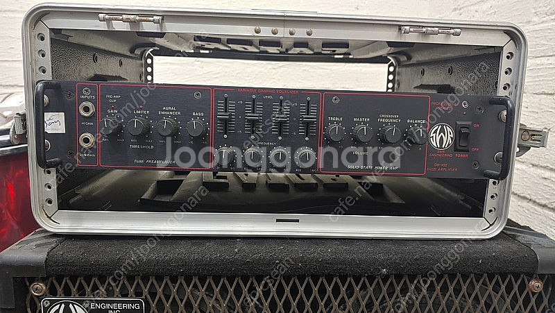 SWR 베이스 기타 앰프 판매합니다. (SM-400 헤...--0
