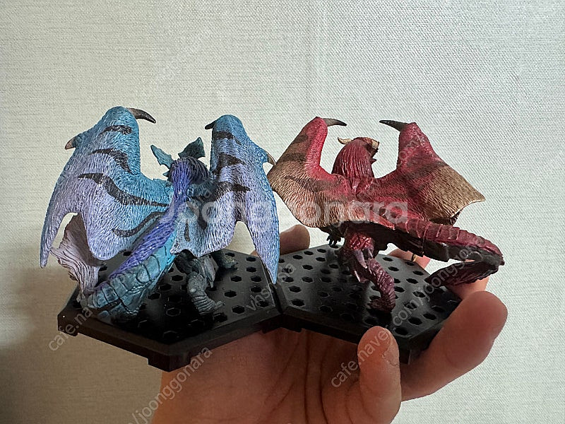 몬스터헌터 피규어 스탠다드 피규어 테오, 나나 세트로 택포 2.8에 팝니다.--1