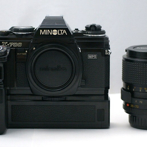 서울 마곡) 미놀타 X-700 (순정 모터 드라이브 포함)과 MD 35-70 f3.5 렌즈 판매합니다