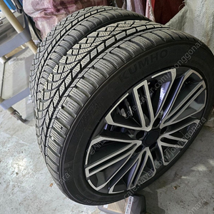 225-45-18 스노우타이어만 판매합니다