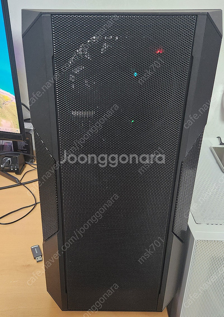 AMD 라이젠 5500 엔비디아 RTX 3060TI 데...--2