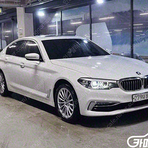 [BMW]5시리즈 (G30) 520i 럭셔리 (5인승) | 2020 | 72,327km년식 | 흰색 | 수원 | 3,399만원