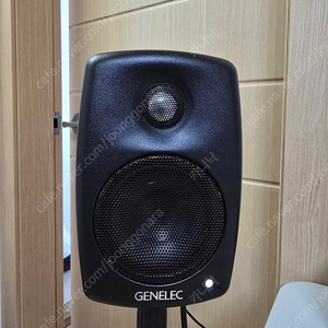 제네렉 Genelec G1 G one 블랙 색상 공식수입품 1조 (2통) 하이파이 모니터링 소형 스피커