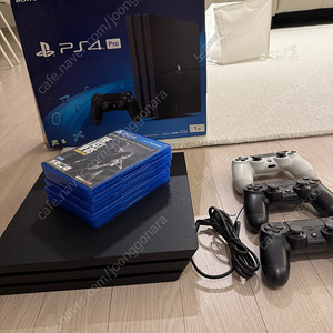 PS4 PRO 7218B 1TB 판매합니다.