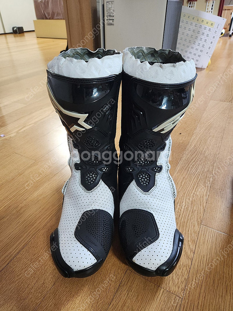 오토바이 롱부츠 알파인스타 슈퍼테크R 41사이즈 팝니다...--0