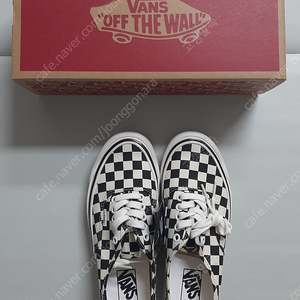 반스 vans 어센틱 44DX 애너하임 팩토리 블랙 체크 체커보드 미개봉 새상품 245사이즈 gs25 반값택배비 포함 5만원에 팔아요~