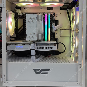 RTX4060 7500F 올화이트 컴퓨터 팔아요