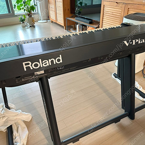 Roland V Piano + 전용 스탠드 포함