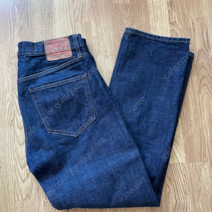 아웃스탠딩 40’S 셀비지 스트레이트 데님 팬츠 (40’S SELVEDGE STRAIGHT PANTS_INDIGO) M 사이즈