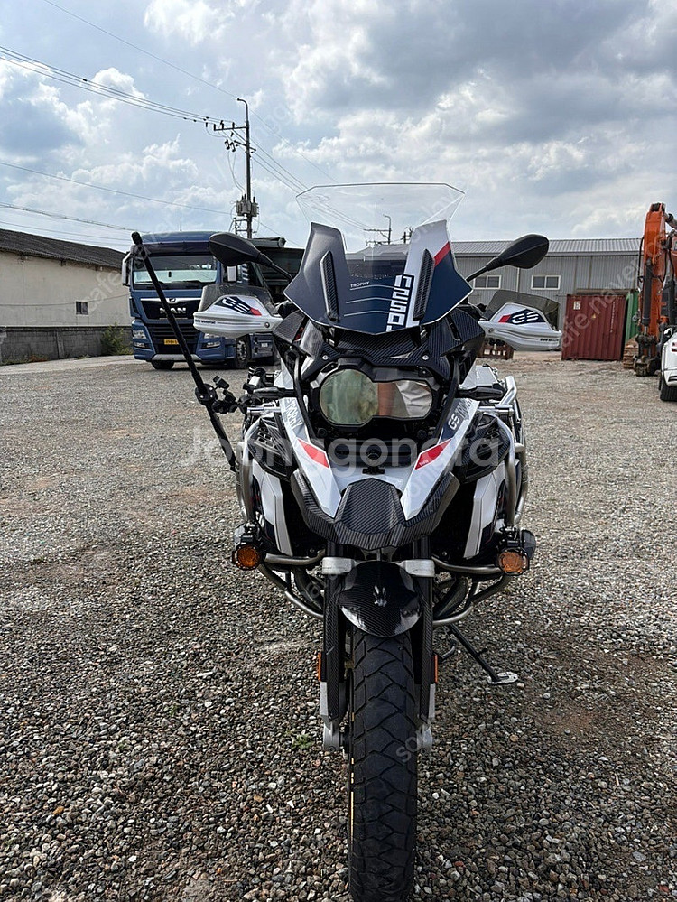 대구 23년식 bmw r1250gsa 트로피판매합니다--0