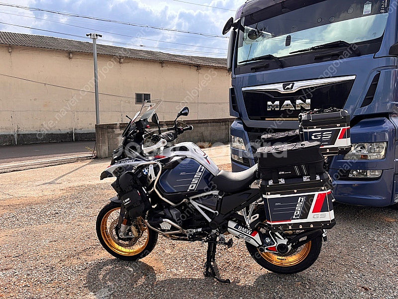 대구 23년식 bmw r1250gsa 트로피판매합니다--8