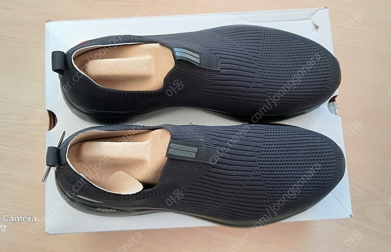 Skechers스케쳐스 남성용 고워크 아치핏 블랙 size9(270)--3