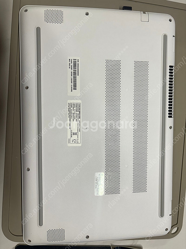 LG 노트북 ( 15U50P )--3
