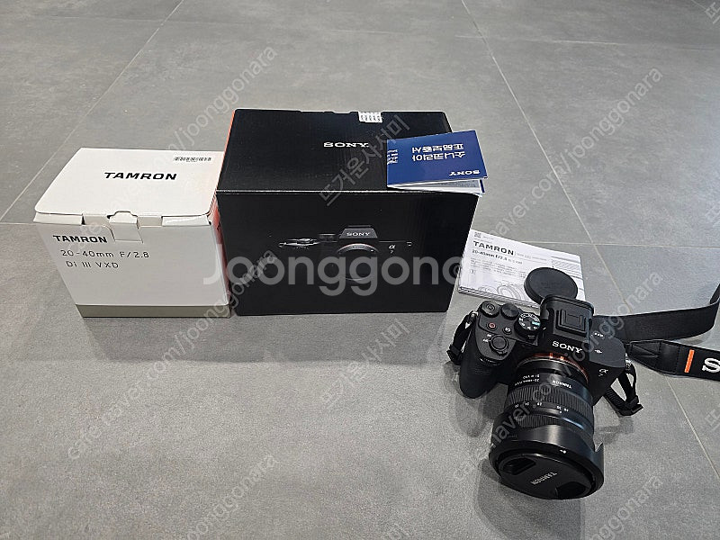 sony a7m4 바디 + 탐론 2040 F2.8 렌즈...--0