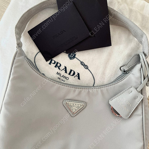 프라다 PRADA 리나일론 테수토 호보백