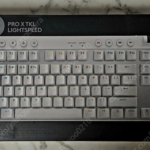 [미개봉] 로지텍 PRO X TKL LIGHTSPEED 키보드 (갈축) 판매합니다.