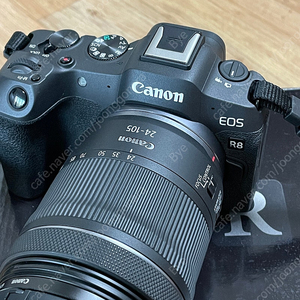 캐논 eos r8 + rf24-105 신품급 판매합니다.