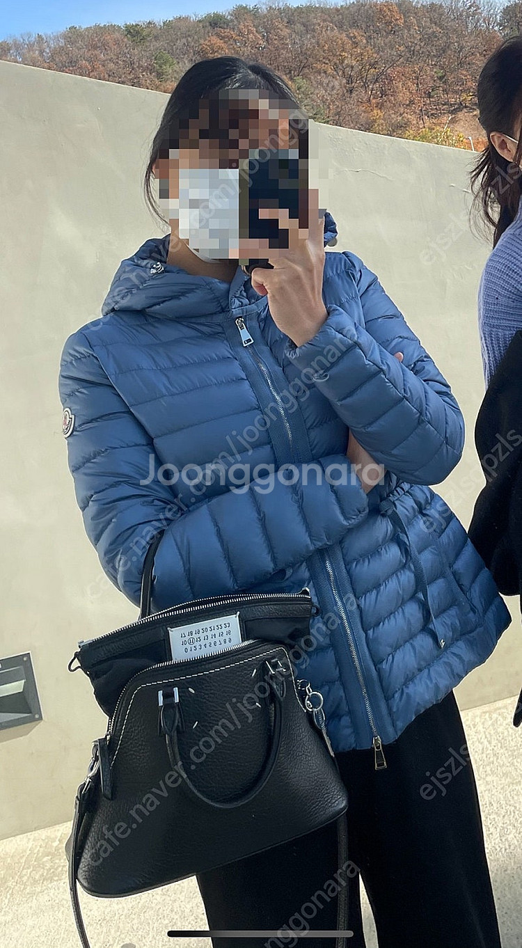 몽클레어 라이에 경량 후드 패딩--6