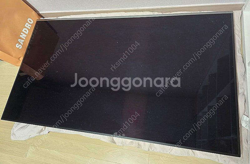 삼성60인치 벽걸이TV팝니다 16년식 UN60KS800--0