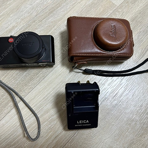 라이카 Leica D-LUX3 + 케이스 + 충전기 판매합니다.