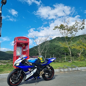 야마하 YZF-R1 팝니다