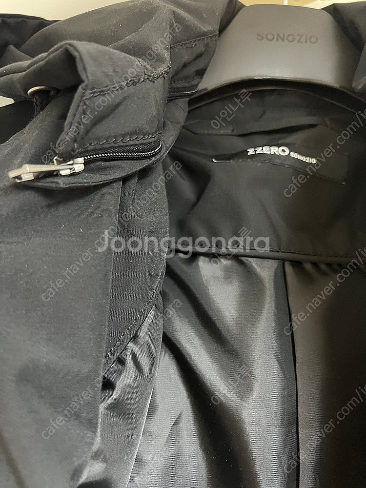 송지오 후드 디터쳐블 카라 돌먼 점퍼 팝니다--3