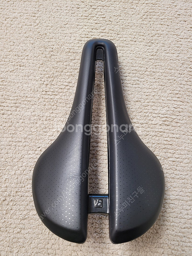 에올루스 콤프 안장 155mm 안장통없는--0