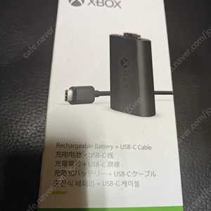 Xbox 충전식 배터리 + USB C타입 케이블 판매합니다.