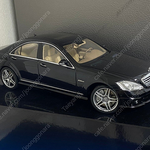 1/18 오토아트 s63 amg w221 다이캐스트 판매합니다.