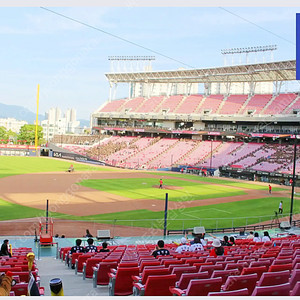 [한국시리즈 1차전,3루] 기아 vs 삼성 한국시리즈 K8 연석 양도