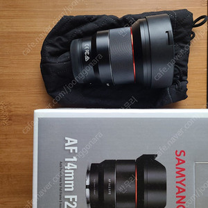 삼양 AF 14mm f2.8 fe 소니마운트 팝니다.