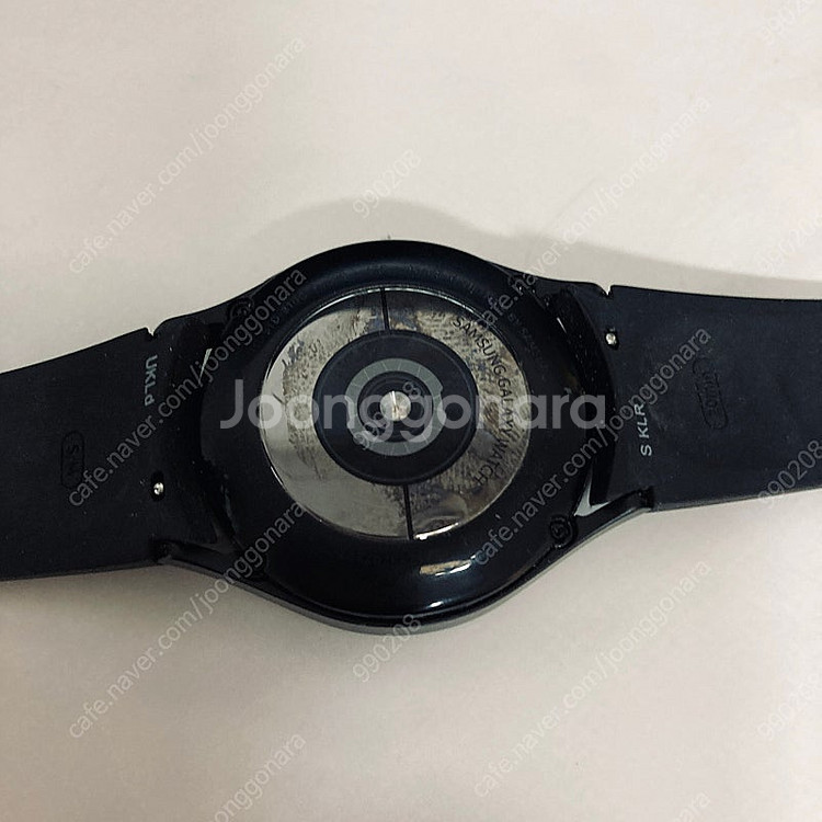 갤럭시 워치4 블랙 40MM 깔끔한기기 케이블포함 5만...--4