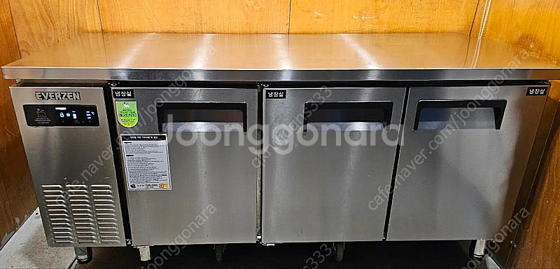 에버젠 간냉식 1800 테이블 냉장고 팝니다--0