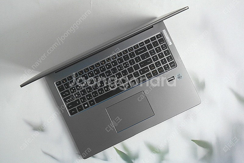 LG전자 울트라PC 17UD70N-GX56K 팝니다.--5