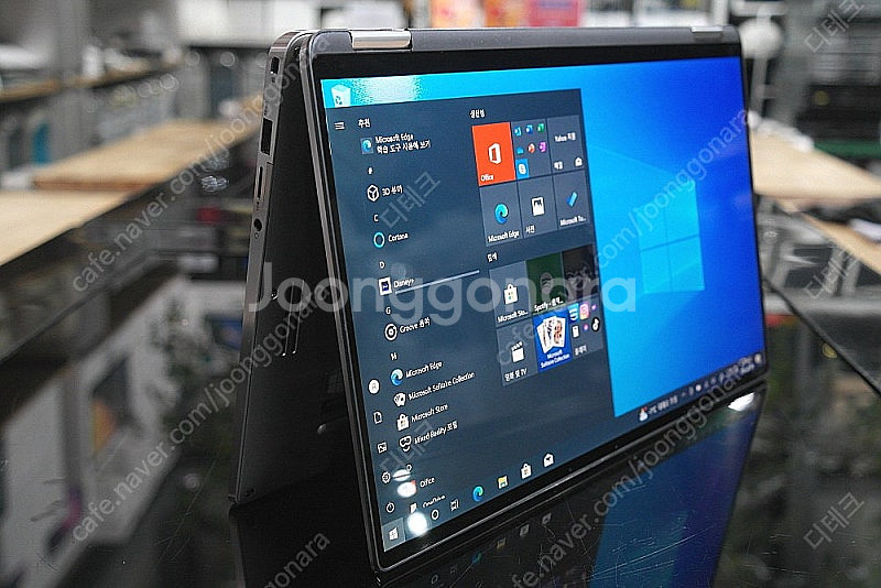 DELL P110G/ Latitude 7400 2in1...--9