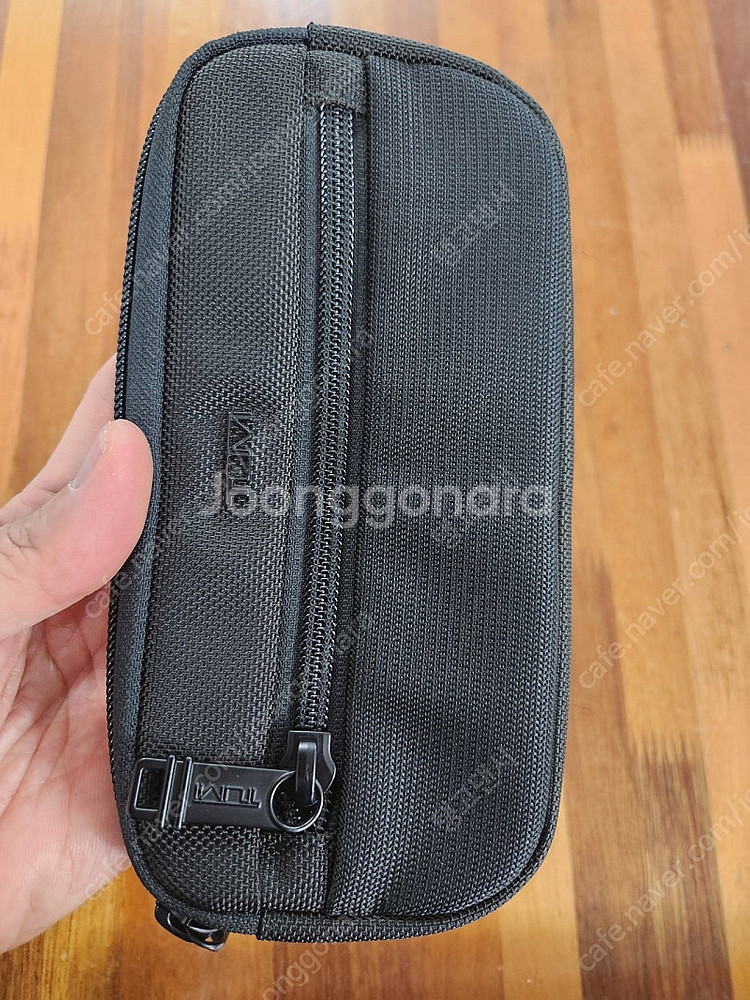 투미 휴대폰 파우치--0