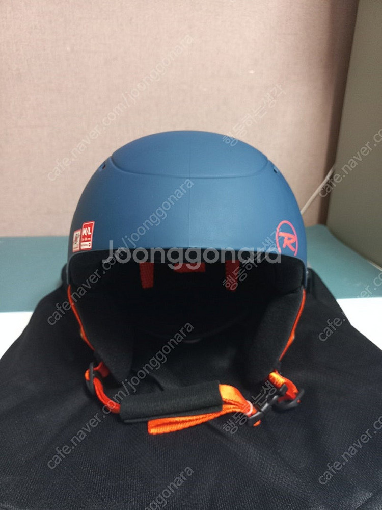 로시뇰 스키 헬멧(골든 루스터)--1