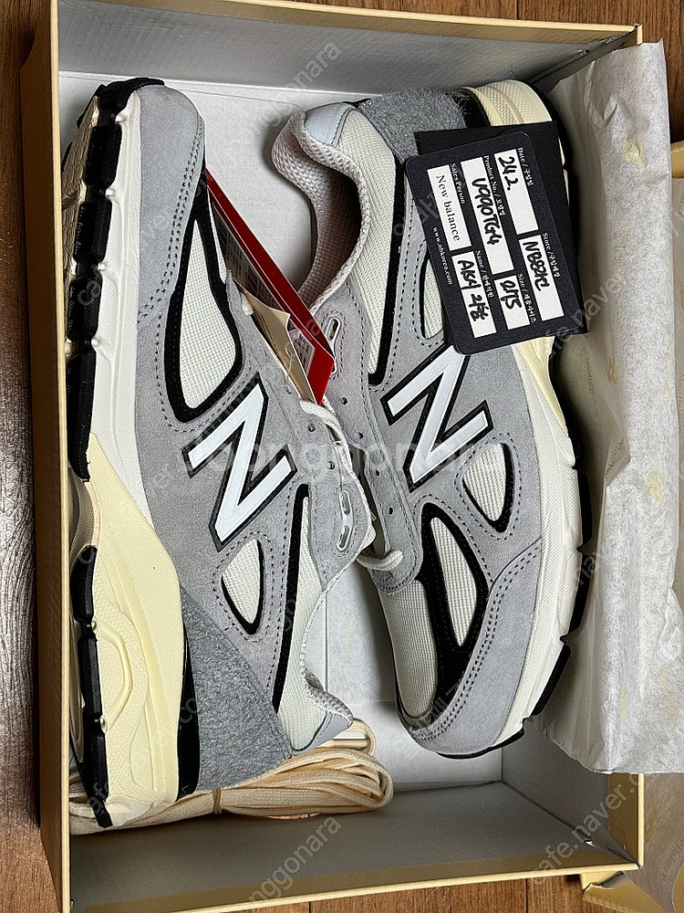 (275) 뉴발란스 990v4 그레이 블랙 새상품--0