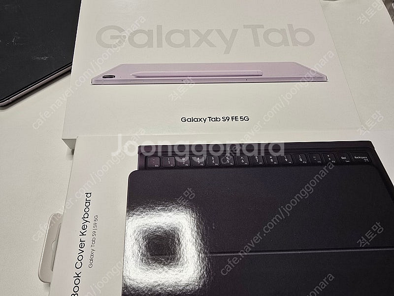 갤럭시탭 s9fe 128 5g 셀룰러와 정품키보드케이스--5