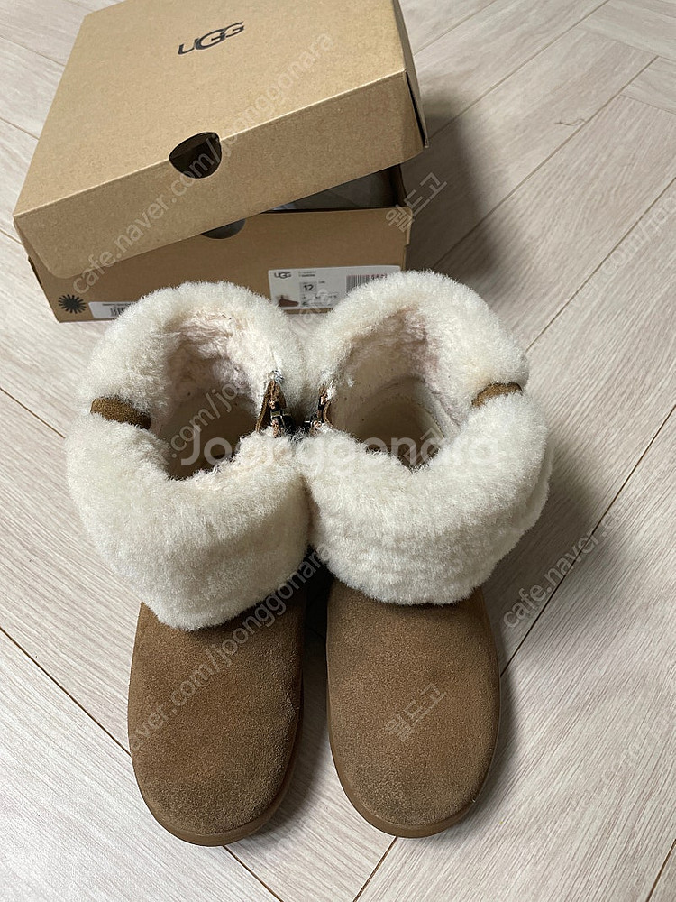 유아 어그 사이즈12--0