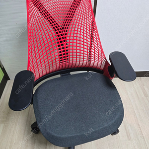 허먼밀러 세일 게이밍 의자 sayl gaming chair