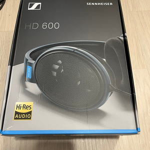 젠하이저 HD600