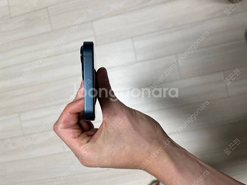 아이폰 13미니 128GB 미드나이트 판매합니다.--7