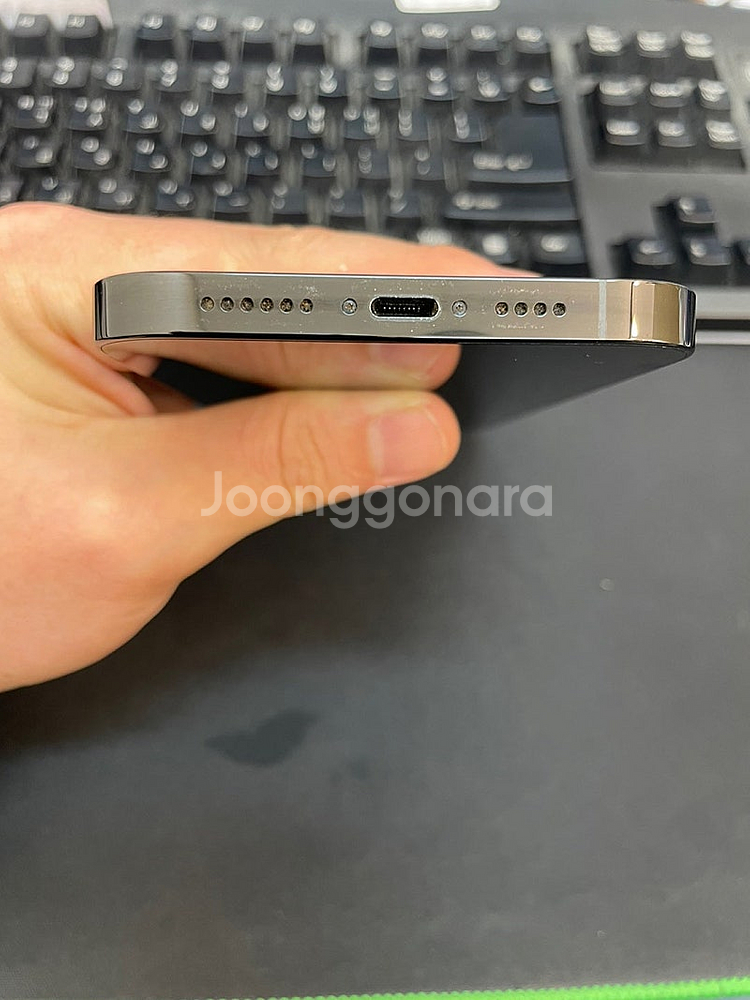 아이폰14프로맥스 블랙 256GB 상태좋은 중고90만팝...--5