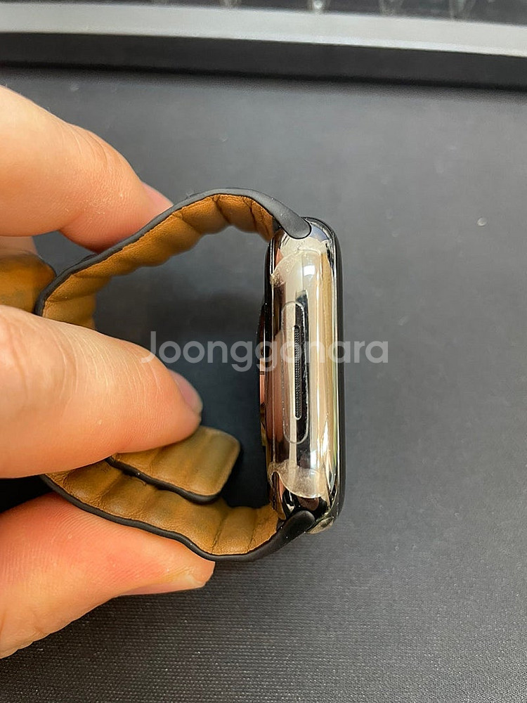 애플워치8 45mm 셀룰러 실버 상태좋은 중고38만팝니...--4