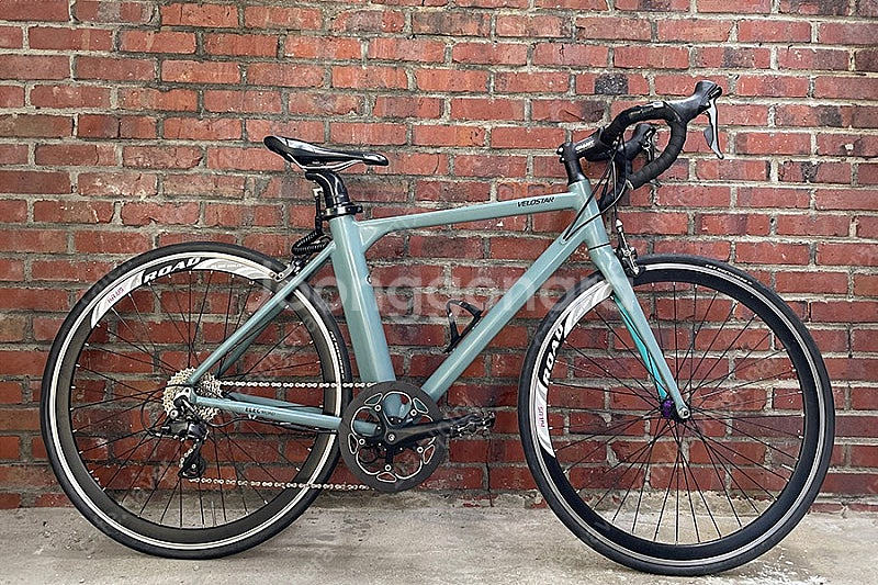 벨로스타 U700C 180W 로드전기자전거 판매합니다.--0
