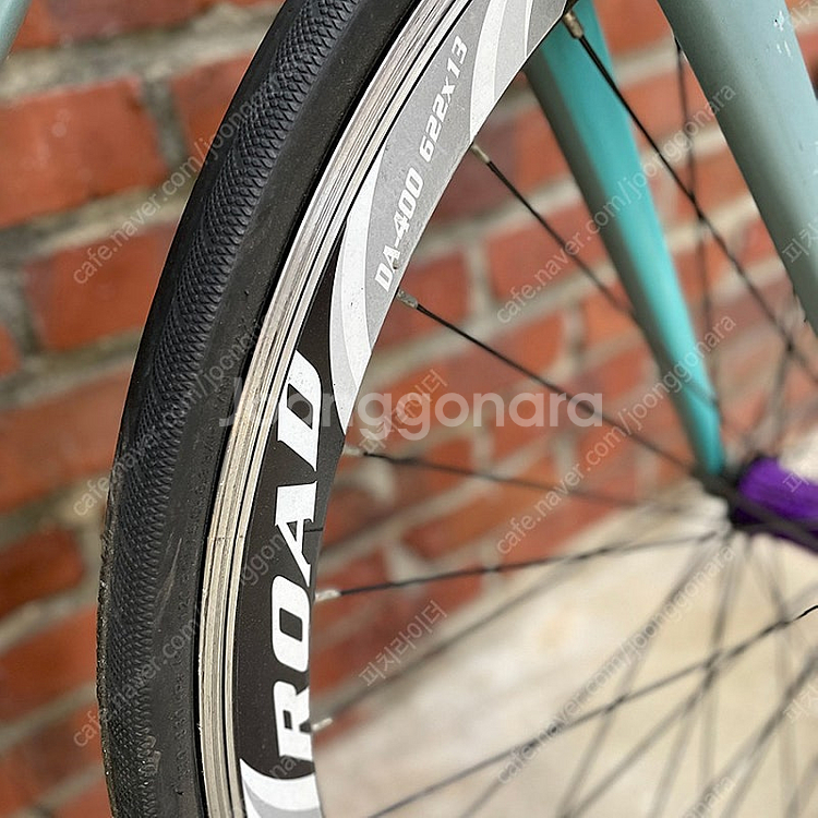 벨로스타 U700C 180W 로드전기자전거 판매합니다.--6