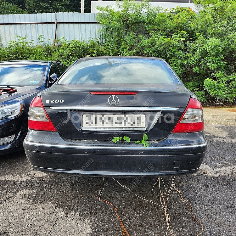 벤츠 W211 E280 후기형 부품 각개합니다--1