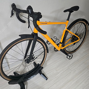 캐논데일 탑스톤4 망고 M사이즈 그래블 자전거