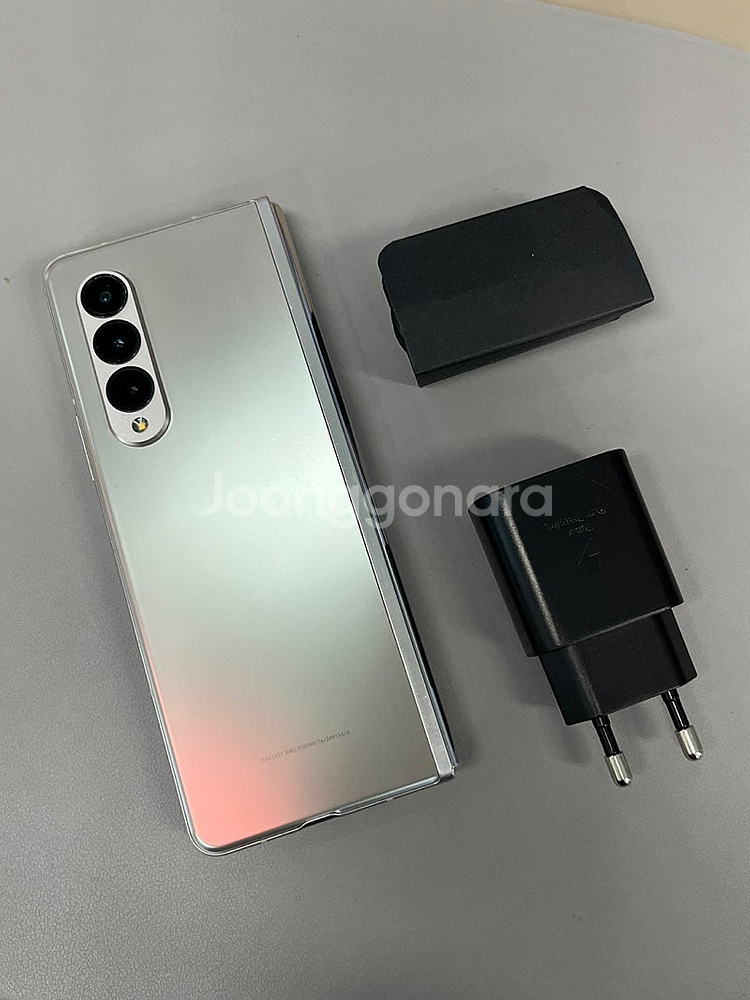 갤럭시폴드3 실버 256G 외관 깨끗한 A급 단말기 실...--0